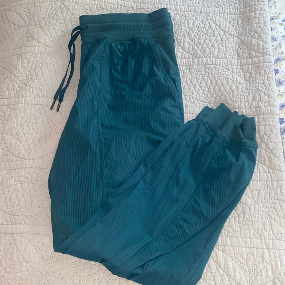 Lululemon Dance Studio Jogger